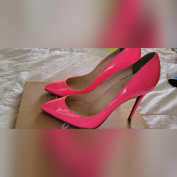 Christian Louboutin  shoes 👠 heels **So Kate point* - Picture 8 of 9